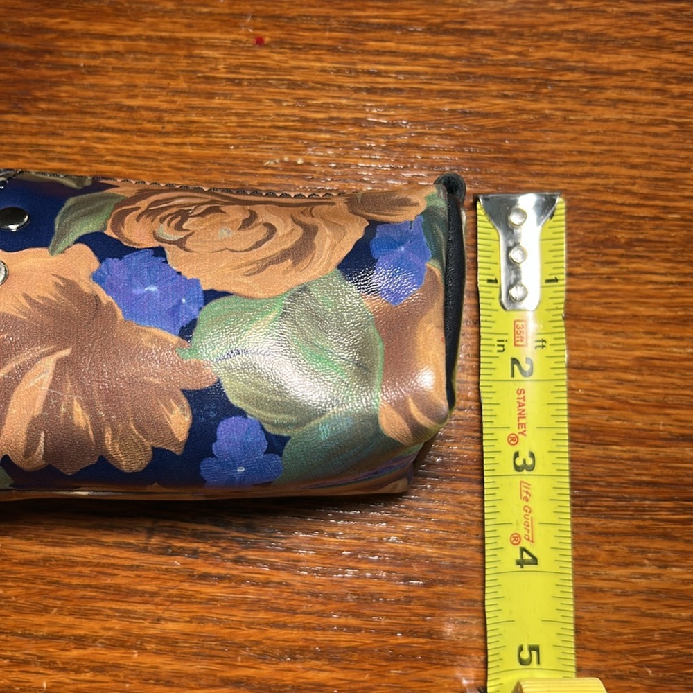 Patricia Nash Leather Blue Sky Rose Barrel Zip Cosmetic Bag - Picture 11 of 12